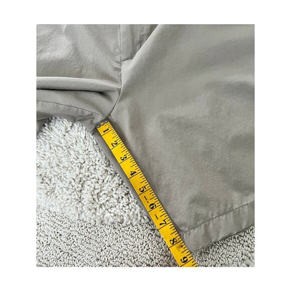 Vineyard Vines on the go short men's size 36 - Picture 5 of 5